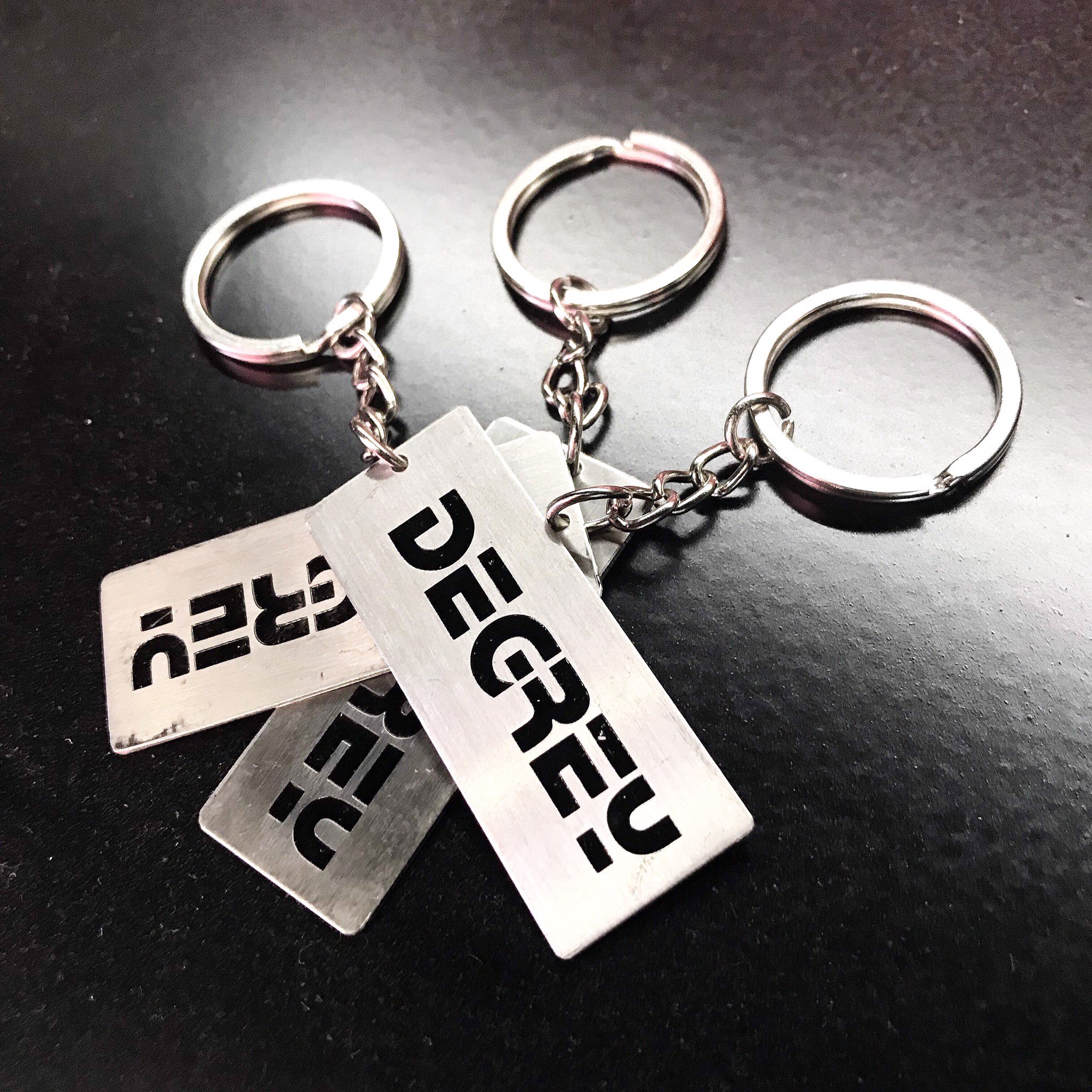 lam moc khoa qua tang quang cao tai nghe an