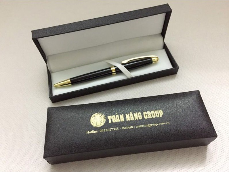 lam qua tang tai nghe an