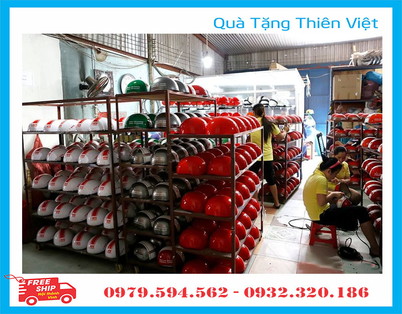 Mũ bảo hiểm in logo tại Hà Tĩnh – Bí kíp làm thương hiệu cho doanh nghiệp.  