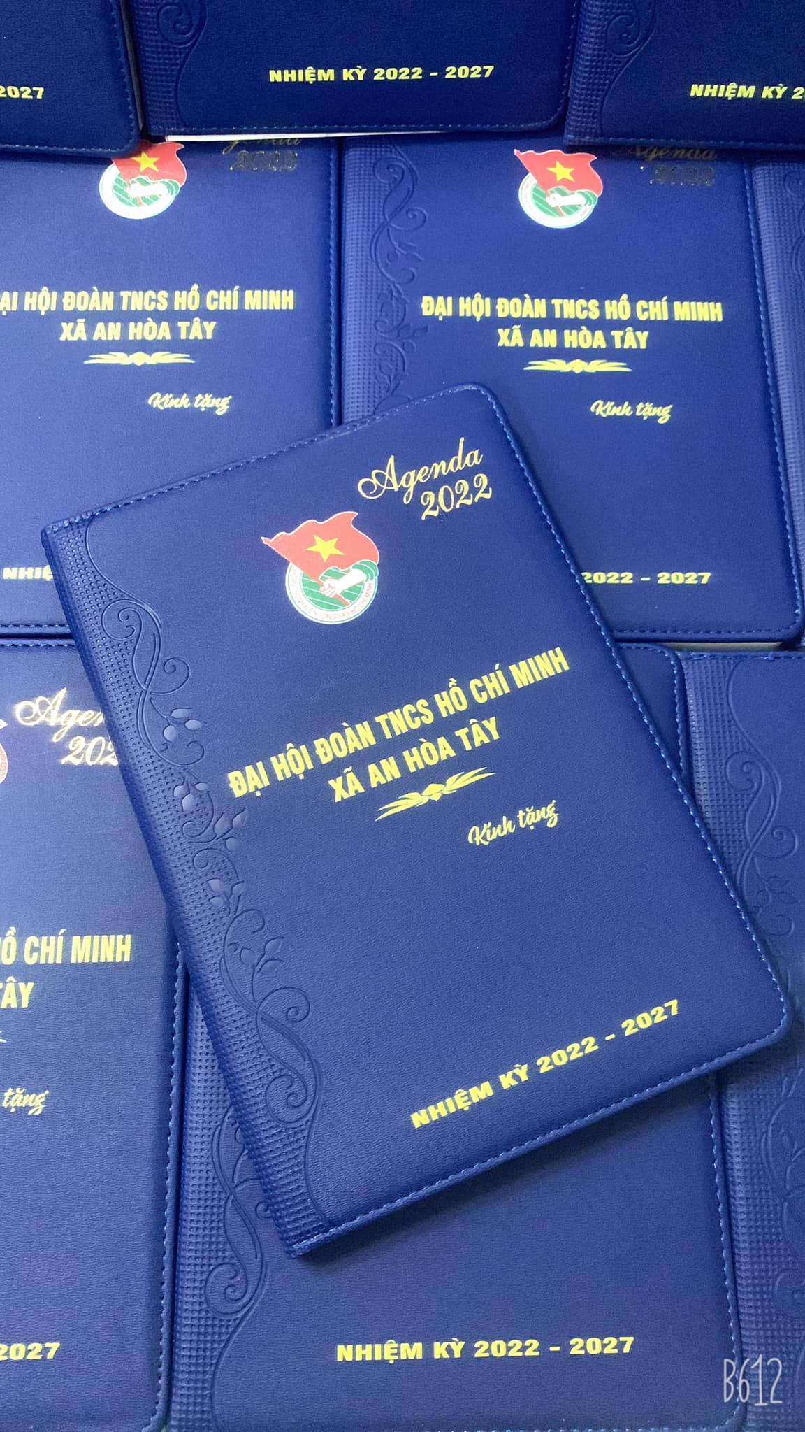 Lợi Ích Bất Ngờ Của Quà Tặng Doanh Nghiệp In Logo Mà Bạn Nên Biết