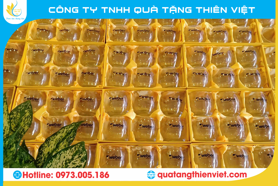 Quà tặng thương hiệu