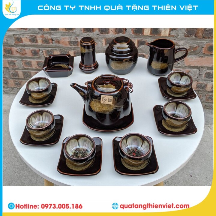 Ấm chén bát tràng in logo tại TP Vinh