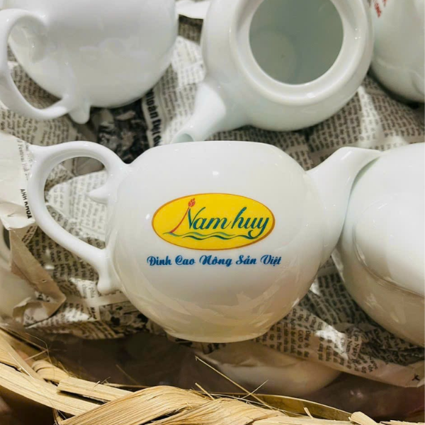 Bộ ấm chén in logo thường được sử dụng trong những dịp nào