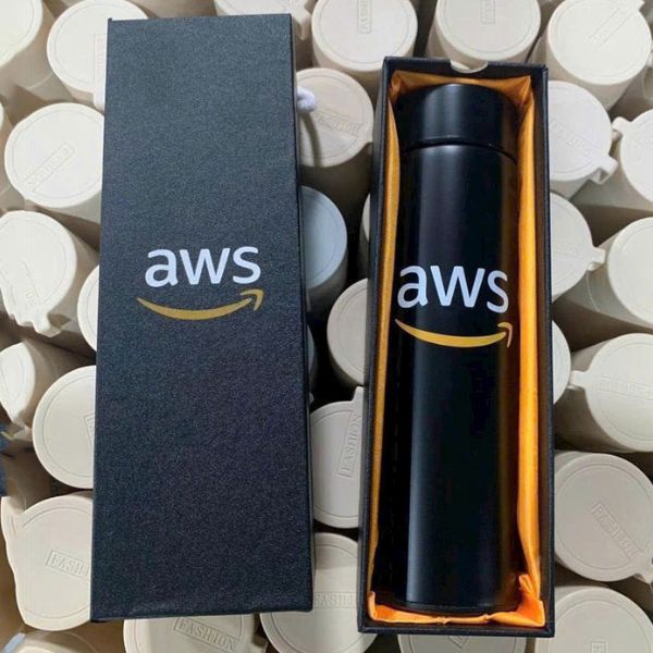 binh-giu-nhiet-khac-ten-theo-yeu-cau-lam-qua-tang-tet-01