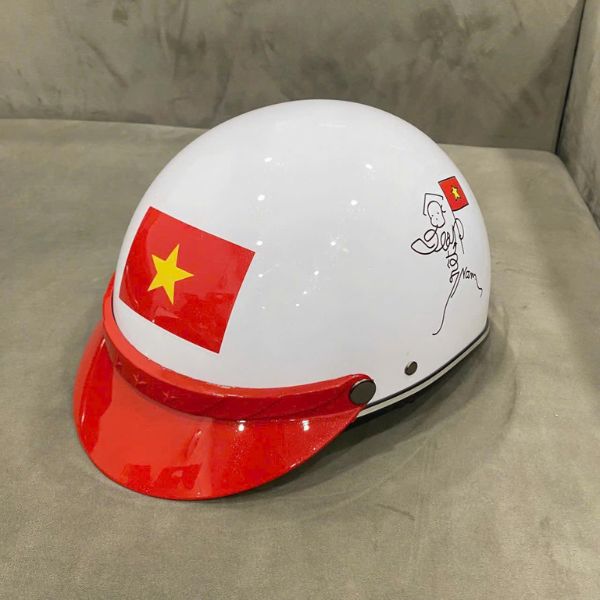 Mũ bảo hiểm in logo thương hiệu