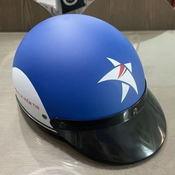 Xưởng sản xuất mũ bảo hiểm quà tặng Tết