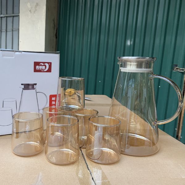 Lợi ích doanh nghiệp khi chọn bộ ly thủy tinh in logo làm quà tặng