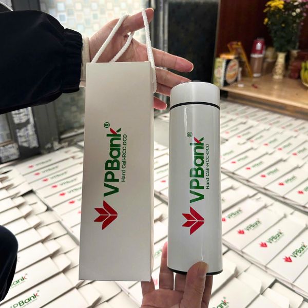 Báo giá quà tặng doanh nghiệp tại xưởng