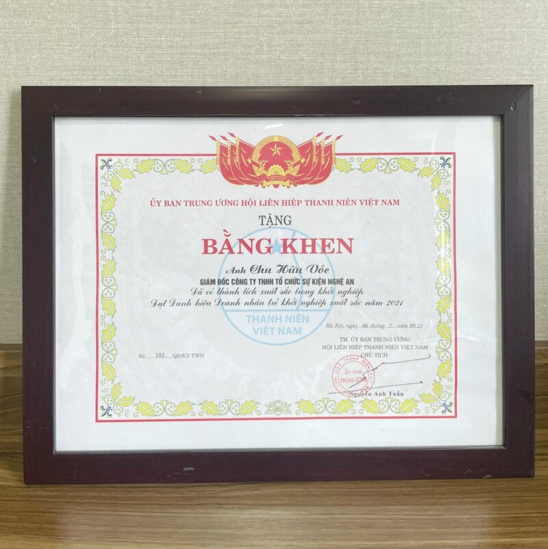Danh hiệu doanh nhân trẻ khởi nghiệp xuất sắc năm 2021