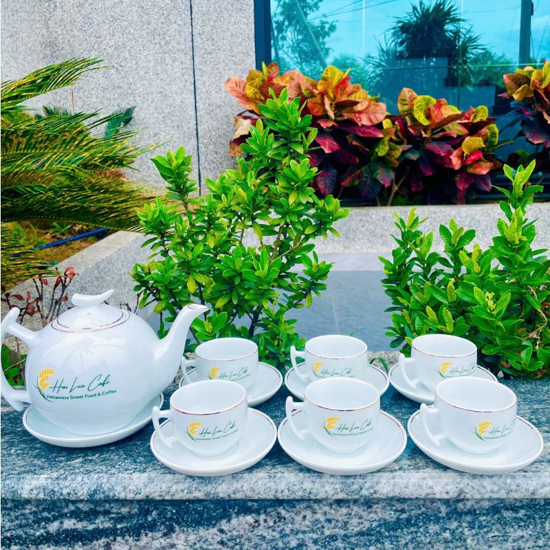 Ấm chén in logo giá rẻ có thực sự tiết kiệm